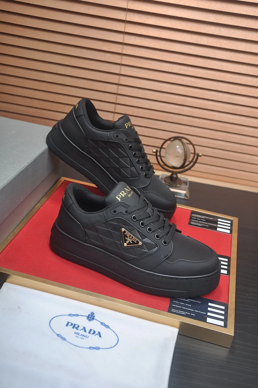 Men's shoes 💰580💶【PRADA】Top original, new season, high quality original goods, top imported calfskin with original imported glue, imported cowhide inside with original cowhide feet, original outsole! Quality guaranteed! Code 38-45 (45 customized)
